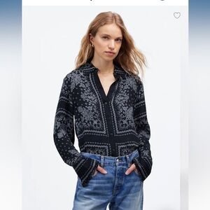NWOT madewell relaxed button up shirt navy bandana print L